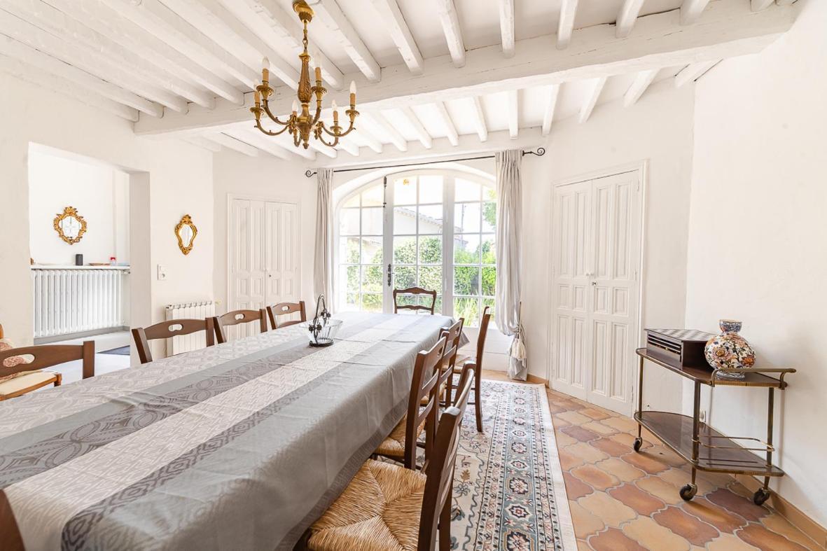 Maison De Maitre 230M² En Plein Coeur Du Village Camps-la-Source Екстериор снимка