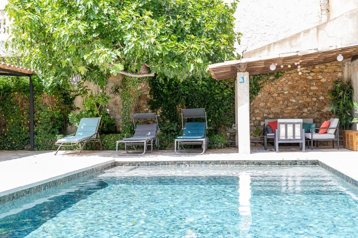 Maison De Maitre 230M² En Plein Coeur Du Village Camps-la-Source Екстериор снимка